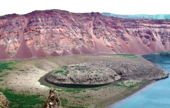 Erupția din 1831 a modificat clima. Foto: Oleg Dirksen