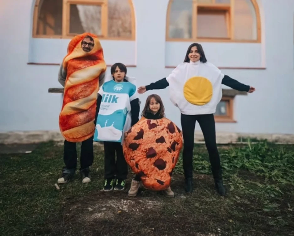 Dana Rogoz și familia / Foto: Instagram