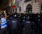 Sute de persoane protestează față de decizia BEC de a respinge candidatura lui Calin Georgescu FOTO  Inquam Photos / George Calin 