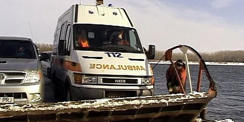 Gravidele şi bolnavii, aduşi preventiv din IMB. FOTO: NICOLETA BUTNARU