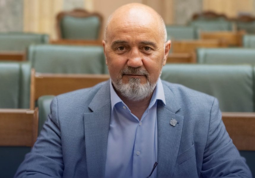 Demisie din USR. Senatorul George Ștefanache și-a anunțat plecarea într-o postare scrisă cu ajutorul AI