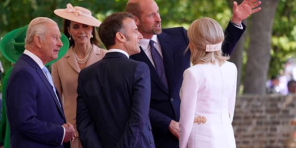 macron franșa jpg