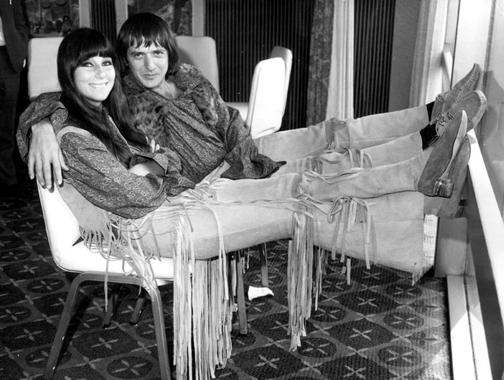 Cher, alături de Sonny Bonofoto: Getty