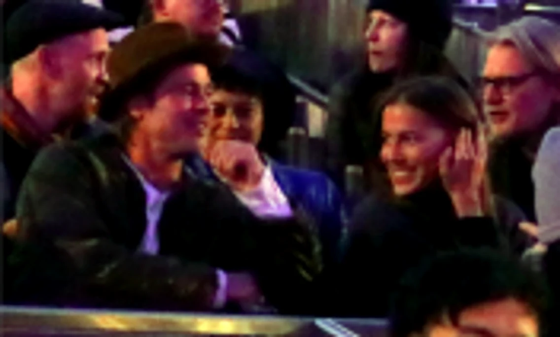 nicole poturalski brad pitt foto page six