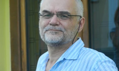 (A)normalitatea singurătăţii   interviu cu medicul psihiatru Radu TEODORESCU jpeg