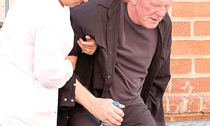 2014 Merge beat la  operaţia de şold jpeg