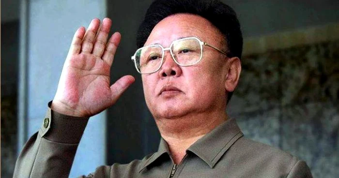 Kim Jong-Il a murit la vârsta de 69 de ani, creând şi mai multă instabilitate în regiune