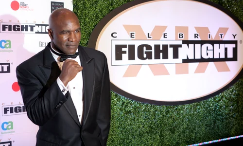 holyfield evader epa efe h 50766332 jpeg