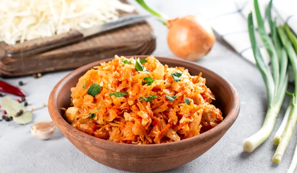 Varza calita  Sursa foto shutterstock 1950813991 jpg