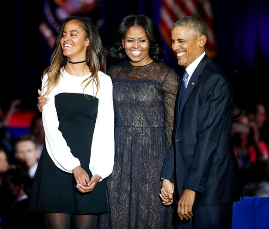 
    Malia Obama a fost hărțuită la ieșirea unui magazin de salate  