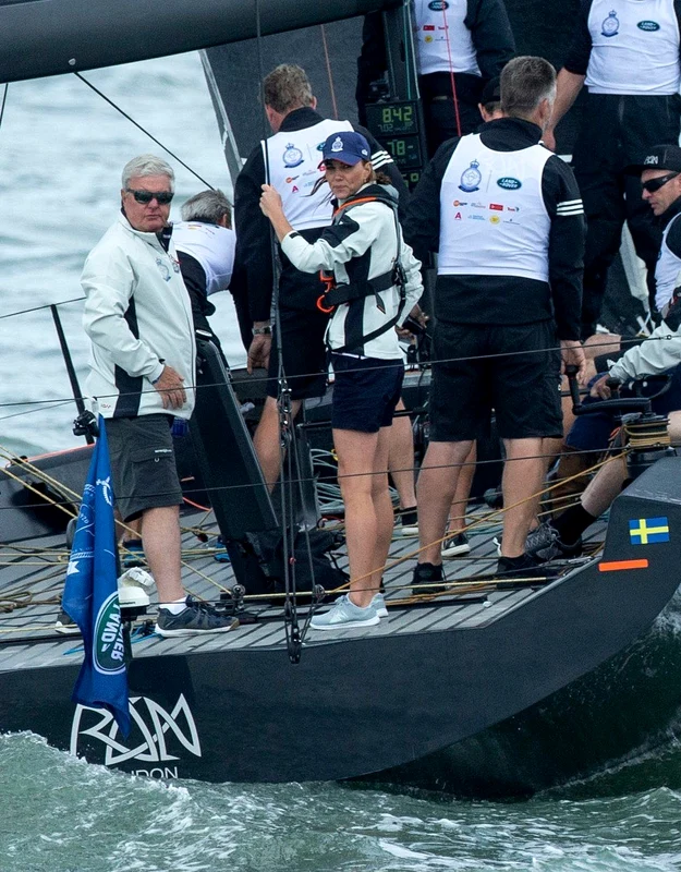 2 ducii de cambridge regata kate middleton william charlotte 6 jpg jpeg