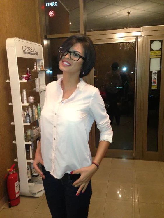 
    Madalina Pamfile a pus pozele pe Facebook  