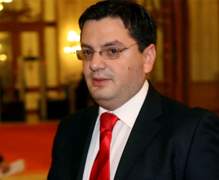 Reduceri în Ministerul Tineretului şi Sportului, condus de Nicolae Bănicioiu