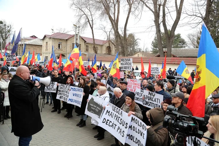 BCS protestează la Chișinău, după votul privind limba română. FOTO: Newsmaker.md