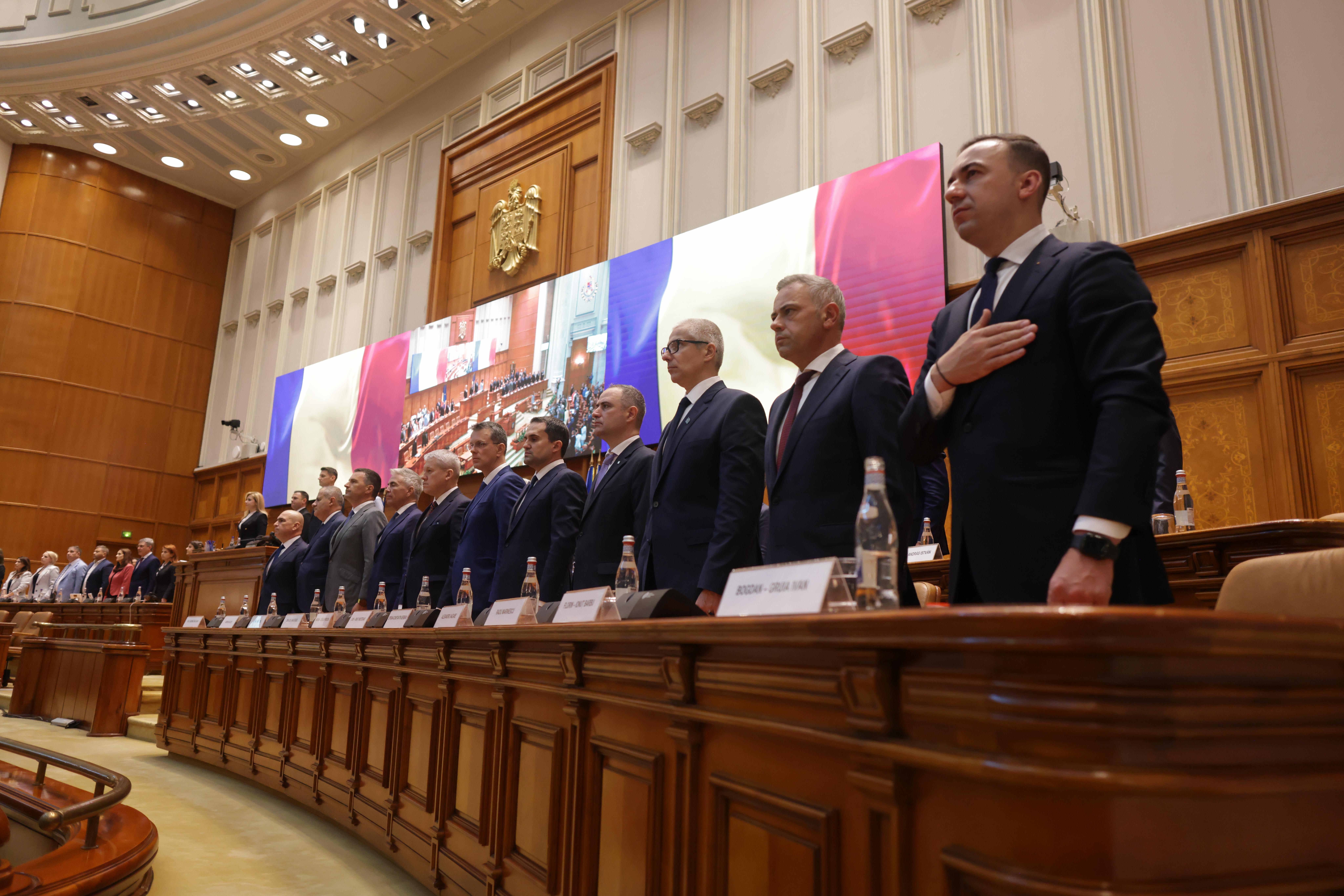 Prezentarea noului guvern Bolojan in plenul Parlamentului  Foto Inquam Photos George Calin (8) jpg