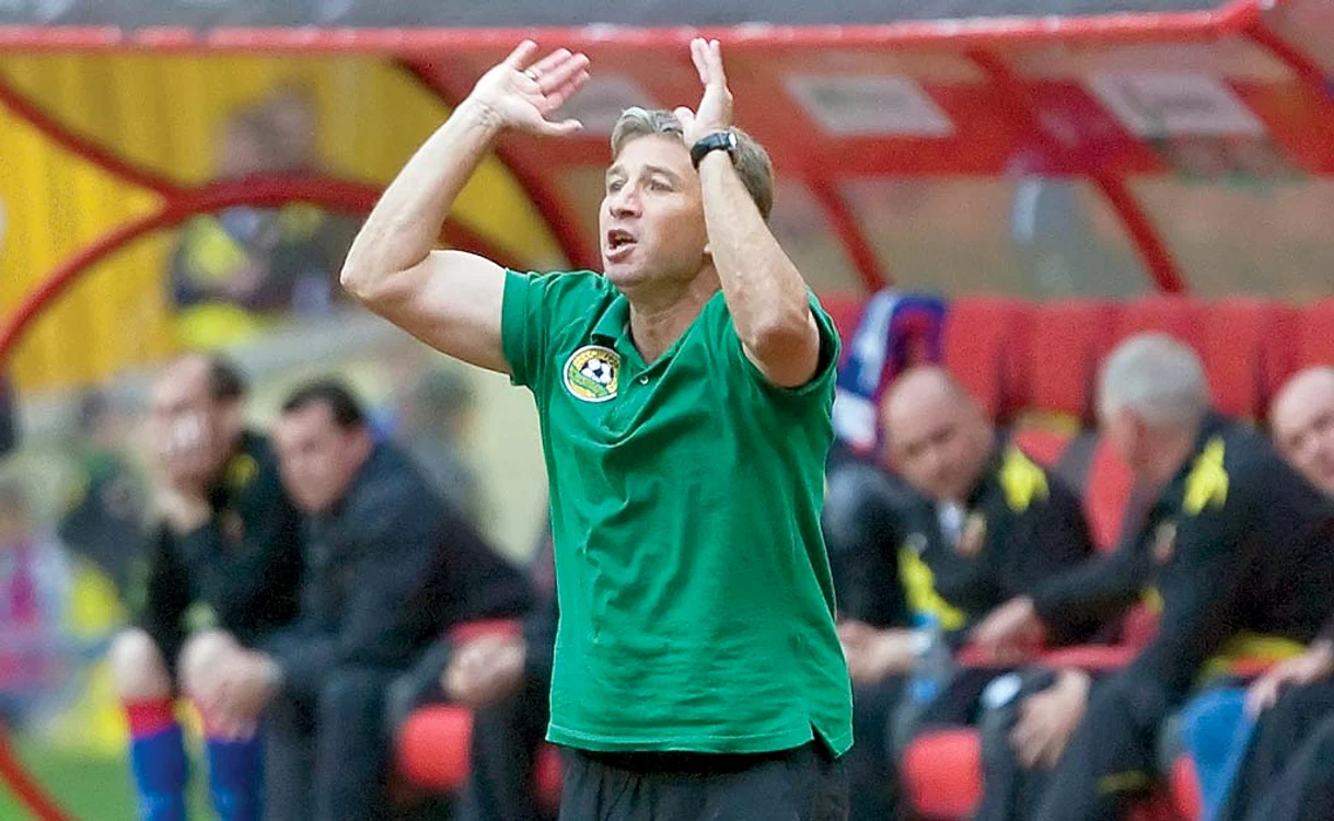 Dan Petrescu are un start dezastruos în liga secundă a Rusiei, iar antrenorul român se plânge de ghinionFoto: Gulliver/ Gettyimages