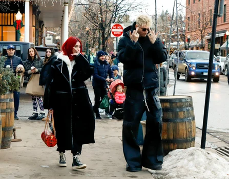 Megan Fox și Machine Gun Kelly în vacanță în Aspen / foto: Profimedia 