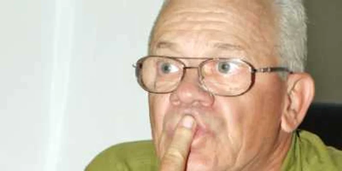 Valentin Uritescu nu se mai exprimă pe scenă, ci în scris 