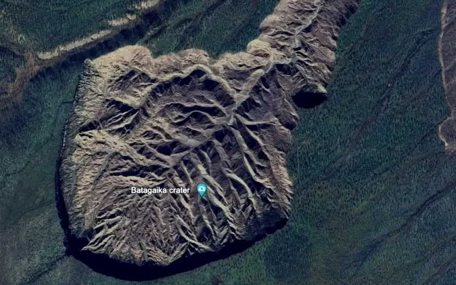 Craterul din Siberia se extinde rapid în fiecare an FOTO: sciencealert