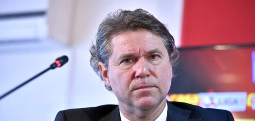 Florin Răducioiu, revoltat de ce aude dinspre FRF. FOTO: Arhiva Adevărul