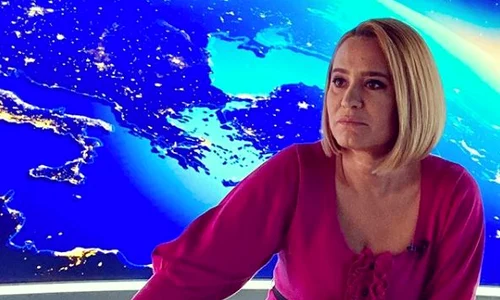 andreea esca1 jpeg
