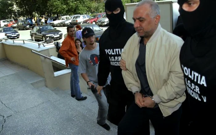 Omar Hayssam este condamnat la 23 de ani şi patru luni de închisoare, în trei dosare