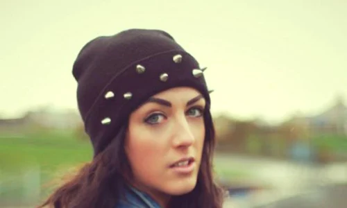 Zoe Blenkinsop îşi trăieşte visul de a fi fotomodel (Foto: Caters) jpeg