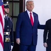 Întâlnirea dintre Donald Trump și Volodimir Zelenski. FOTO EPA-EFE