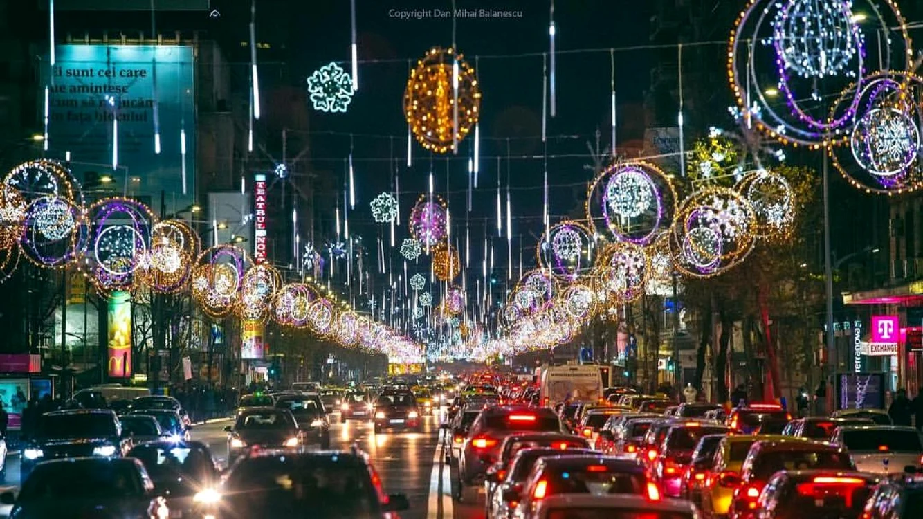 Capitala a fost îmbrăcată în straie de sărbătoare FOTO Dan Mihai Bălănescu