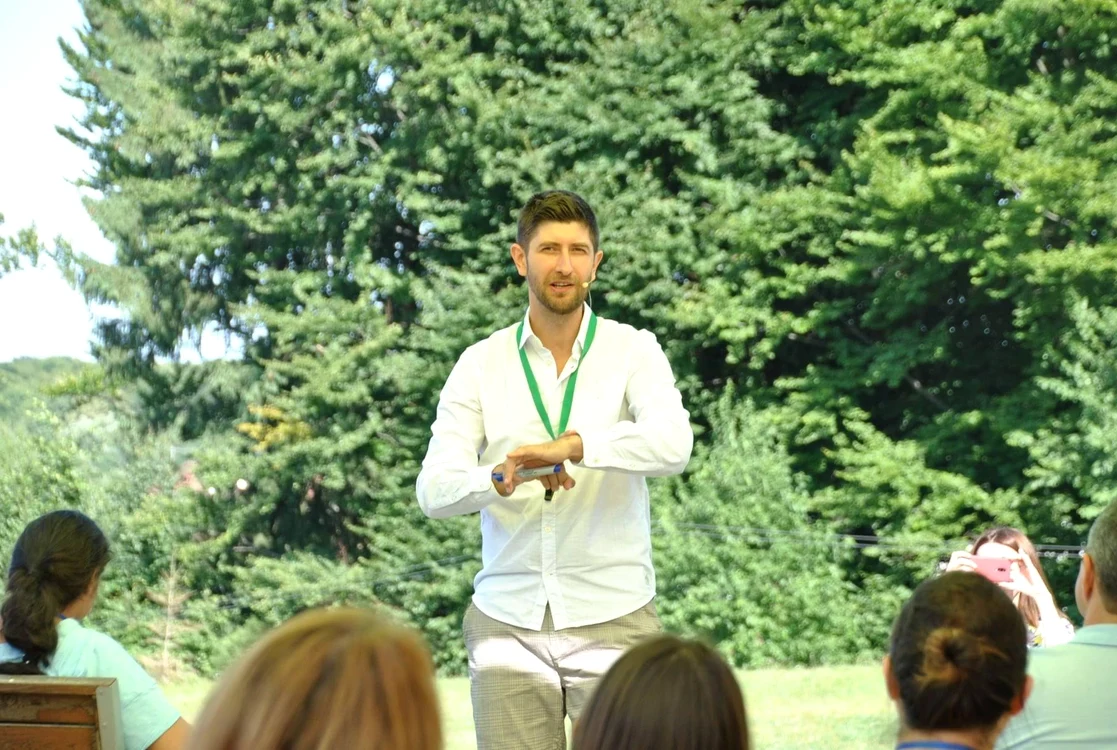 Flavius Țurcanu, promotor al exercițiilor oculare. FOTO Arhiva personală