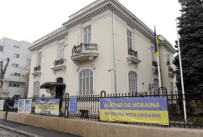 Plicuri suspecte la Ambasada Ucrainei FOTO Inquam Photos George Călin