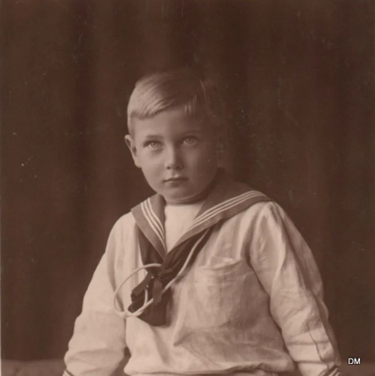 Principele John, fiul Regelui George V şi al Reginei Mary ai Marii Britanii. FOTO colecţia Diana Mandache