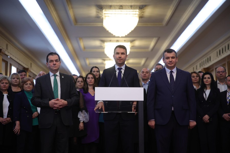 Lansare cu scântei a Alianței Dreapta Unită. Cum arată lista candidaților și prioritățile partidelor din opoziție