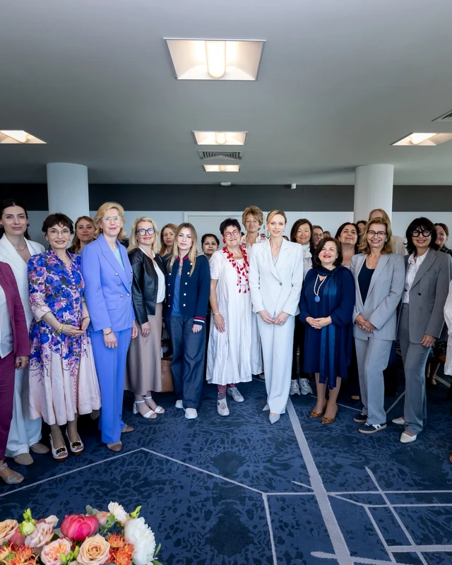 Prințesa Charlene în baby blue, Foto Palatul Prințului 
