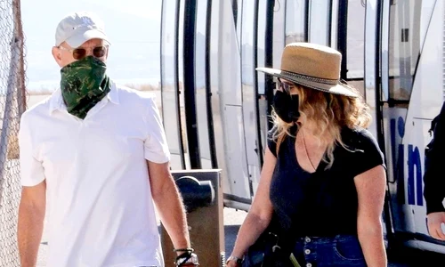 10 tom hanks vacanta grecia 9 jpg jpeg