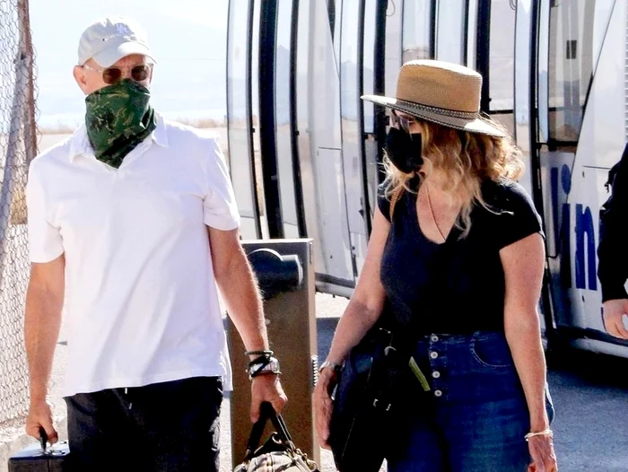 10 tom hanks vacanta grecia 9 jpg jpeg