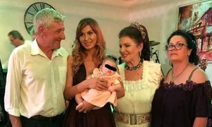 madalina pamfile fetita botez1 jpeg