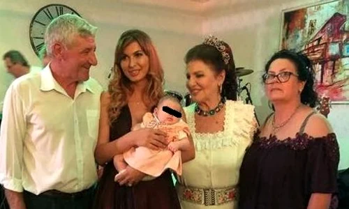 madalina pamfile fetita botez1 jpeg