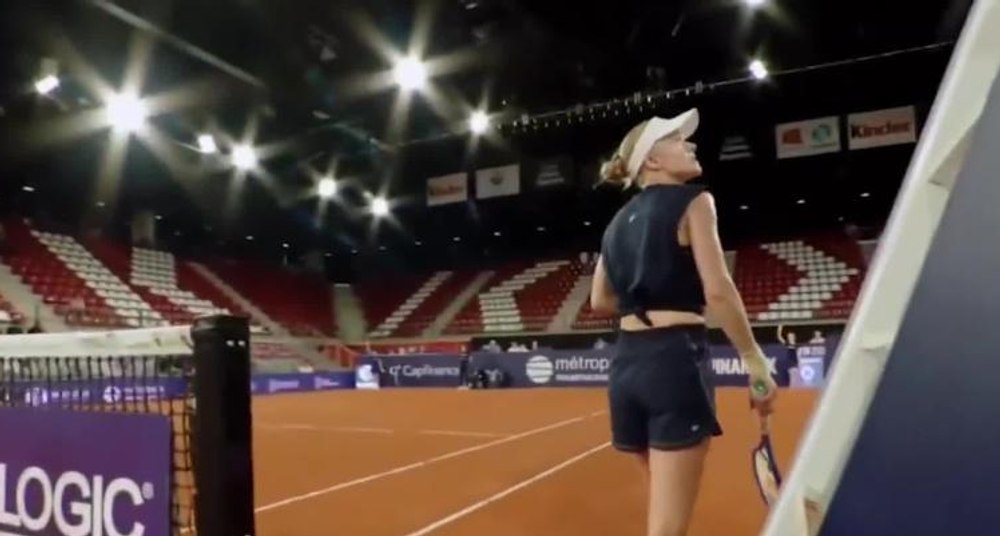 Moment uluitor la un turneu de tenis. O jucătoare s-a plâns arbitrului că adversara miroase urât