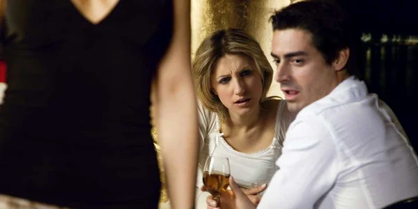 Infidelitatea este cea mai grav[ problem[ dintr-un cuplu Foto: Shutterstock