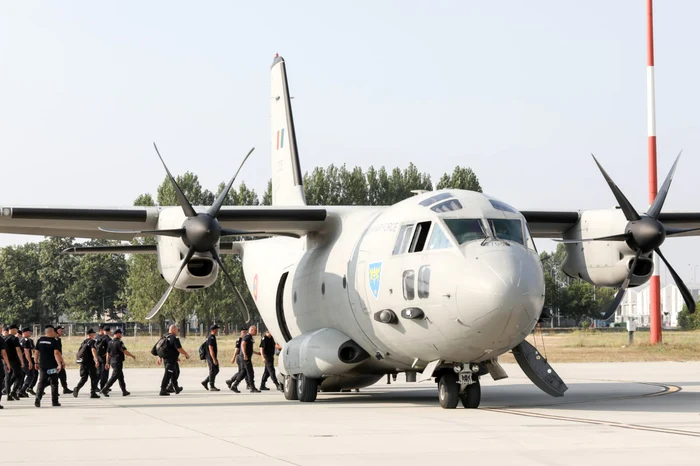 Pompierii ajung în Grecia cu avioanele MApN