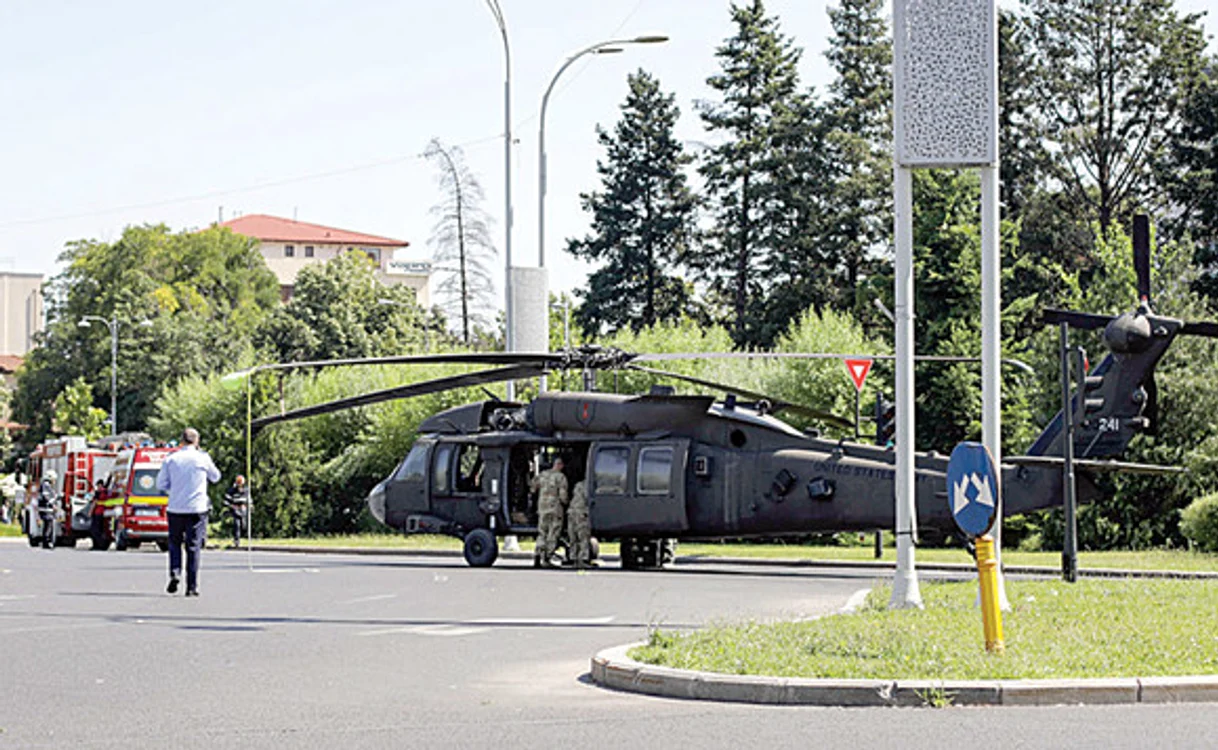 Militarii au defilat marți dimineaţă, 20 iulie, în Piaţa Aviatorilor