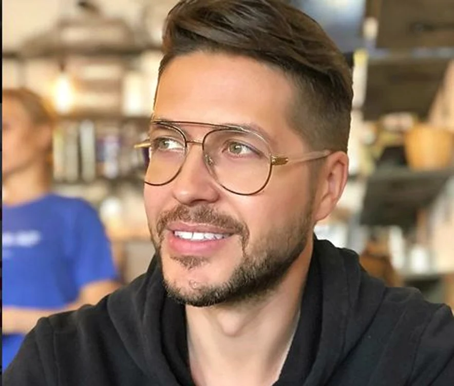 
    Jorge, alături de Karina, fetița lui din mariajul cu Alina LauferFoto Instagram  