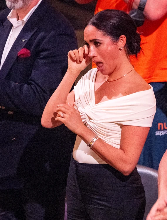 Meghan în lacrimi, Profimedia jpg