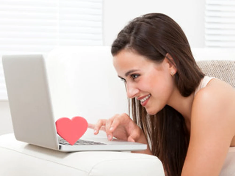 
    Un bărbat care are mereu nevoie de validare nu gaseşte nimic din ceea ce caută langă o singură femeiefoto: shutterstock  