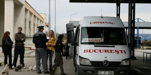 Odată cu aderarea României la zona Schengen sporesc şi măsurile de securitate la hotarele ţării