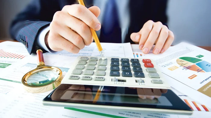 Calculele arată că majoritatea datornicilor vin de la companiile și instituțiile de stat