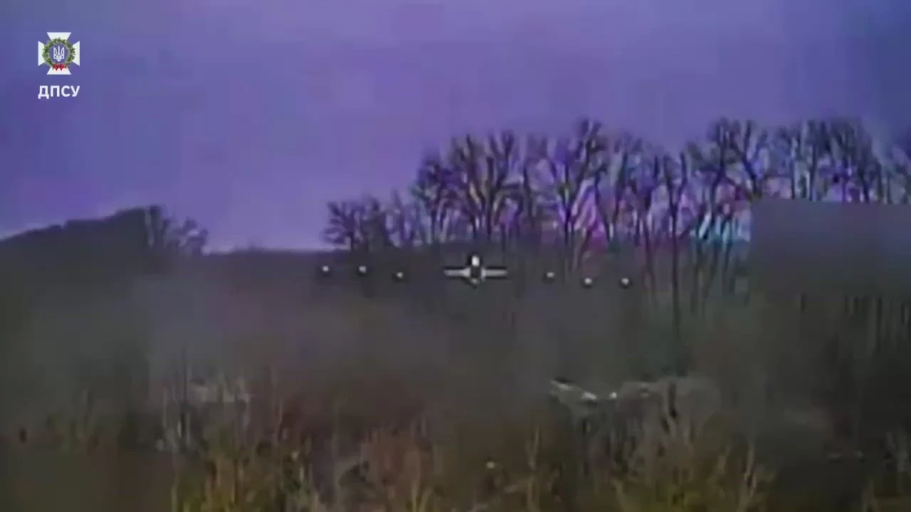 Cum urează Ucraina „Crăciun fericit!” Rusiei. Dronele ucrainene au distrus un tanc și mai multe vehicule