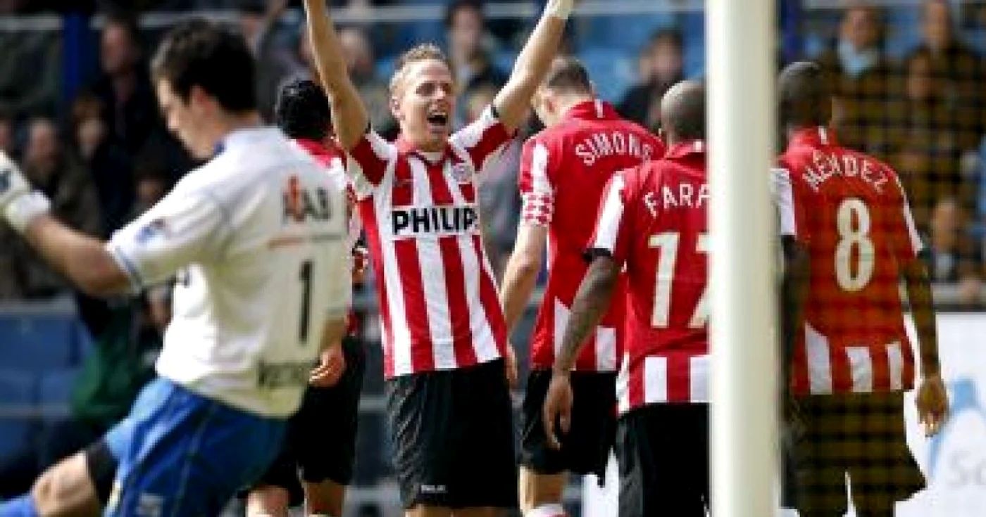 FOTBAL: PSV - Ajax 4-3, spectacol în derby-ul Olandei - VIDEO