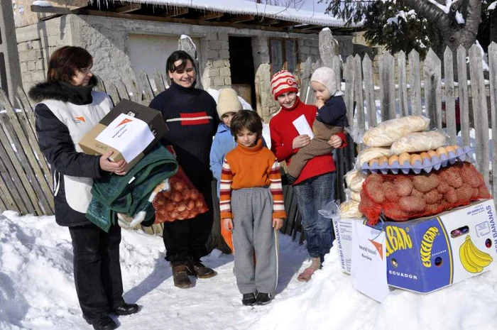 Organizaţia World Vision a ajutat familiile sărace cu mulţi copii